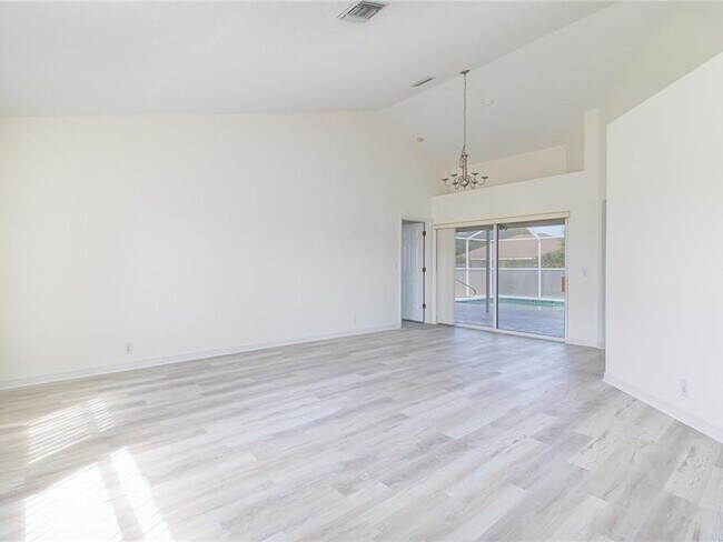 Foto del edificio - 3 Bedroom Single Family Home in Punta Gorda