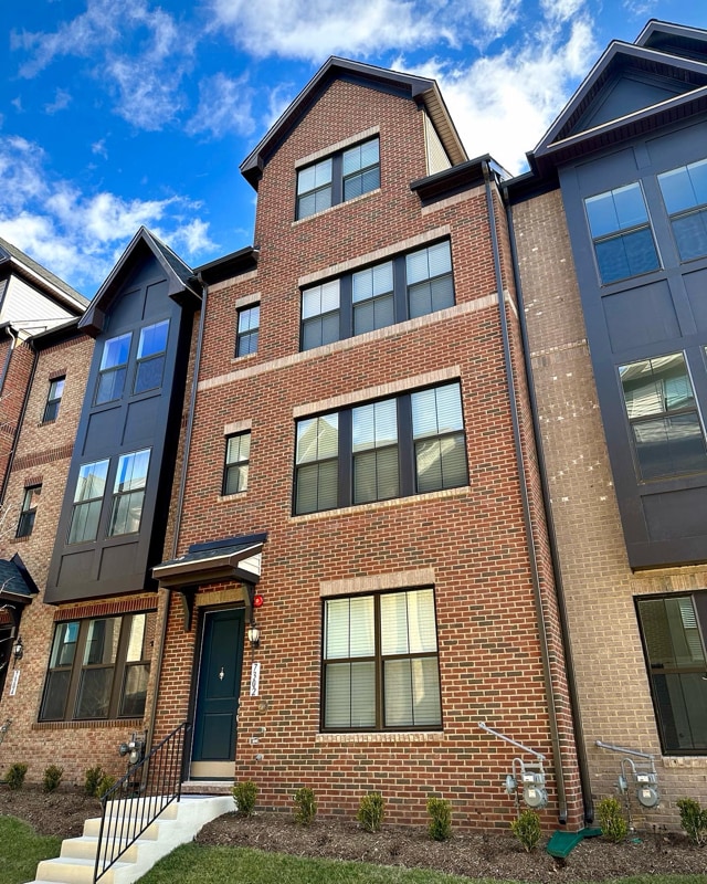 Photo - 7302 Mountaineer Dr Townhome