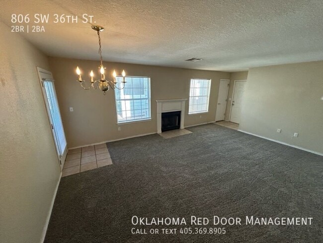 Foto del edificio - 806 SW 36th St
