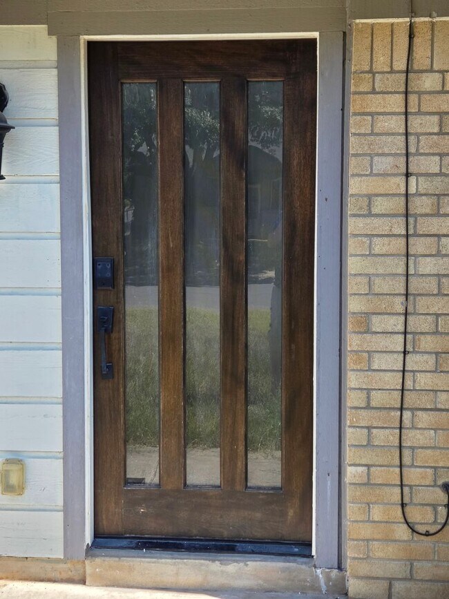 Foto del edificio - Nice 3 bedroom 1 bath for rent