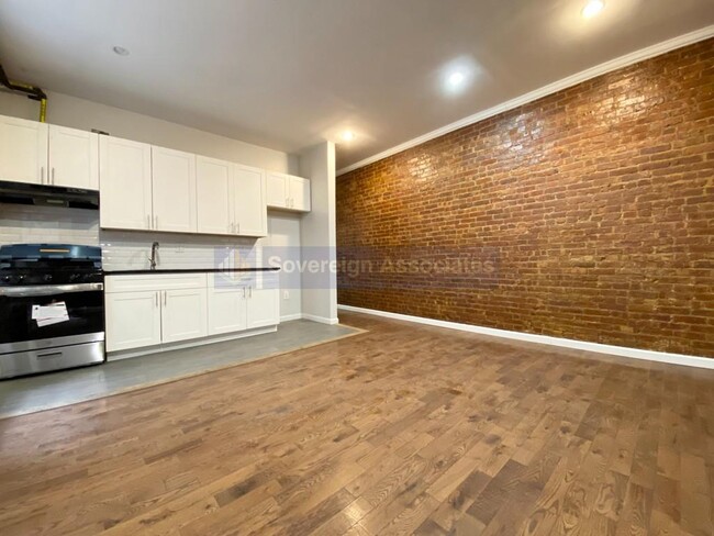 Building Photo - 100 Audubon Avenue