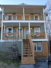 Building Photo - 103 Vreeland St