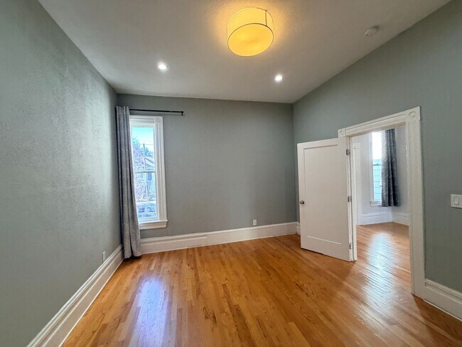 Foto del edificio - 1224-1226 Campbell St