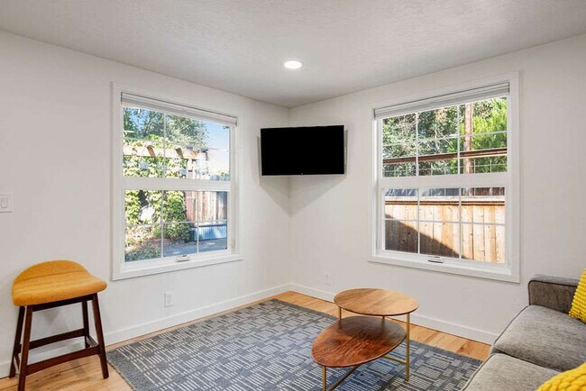 Foto del edificio - 820 N 25th St