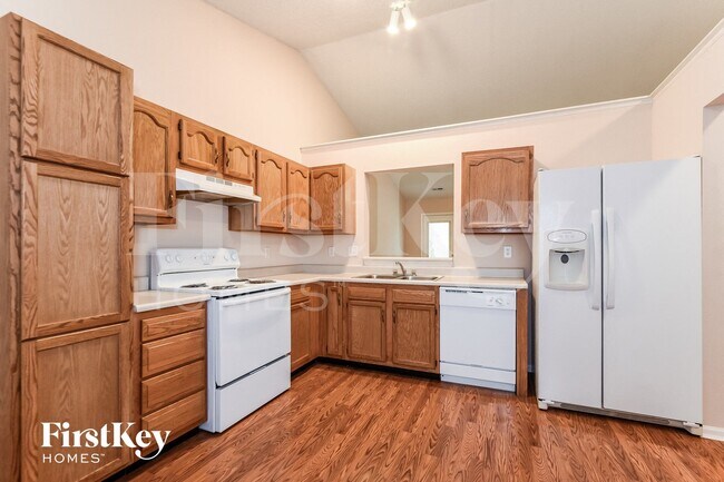 Foto del edificio - 5822 Rolling Bluff Ln