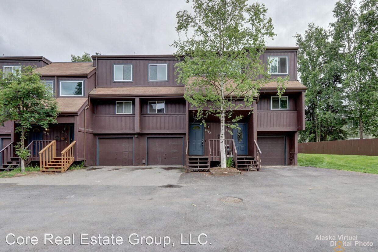 Primary Photo - 3 br, 1.5 bath House - 6442 Village Parkway