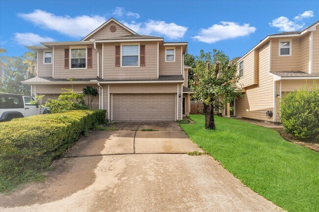 Foto del edificio - 16007 Sandy Path Ln