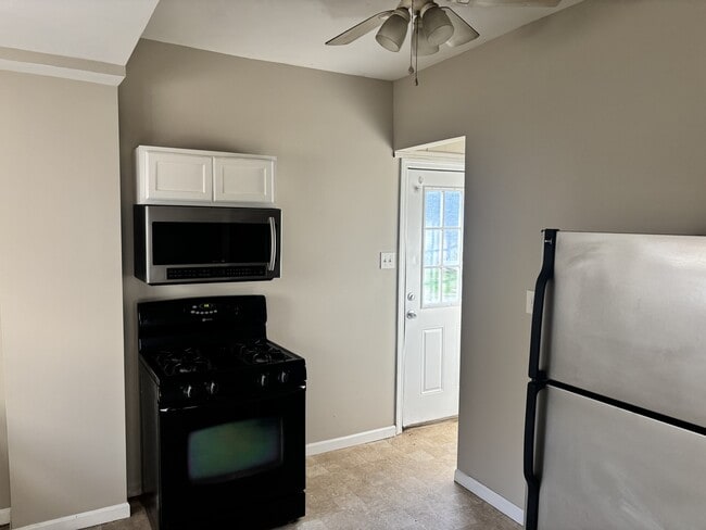 Foto del edificio - 174 S Burlington St