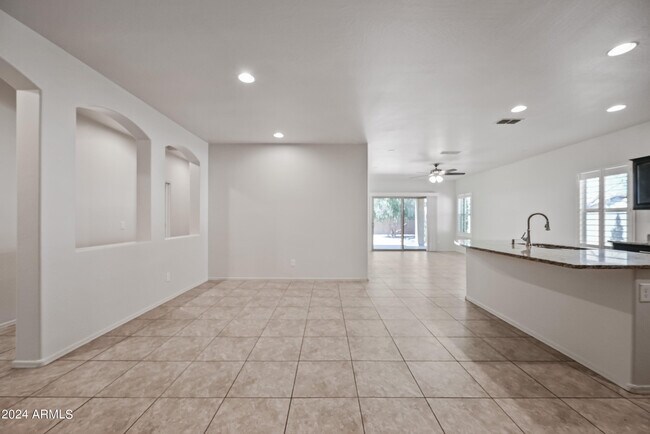 Foto del edificio - 27358 N 174th Ln