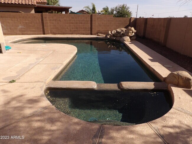 Foto del edificio - 2610 S Arizona Rd