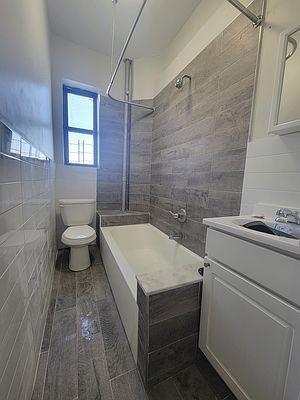 Foto del edificio - 1 bedroom in BRONX NY 10459