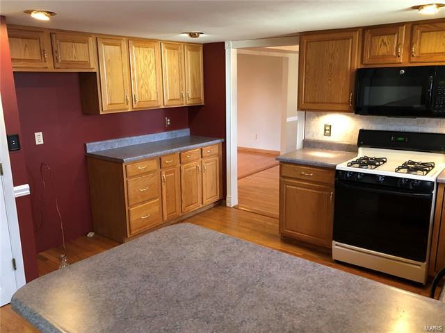 Building Photo - 425 Longbow Trail