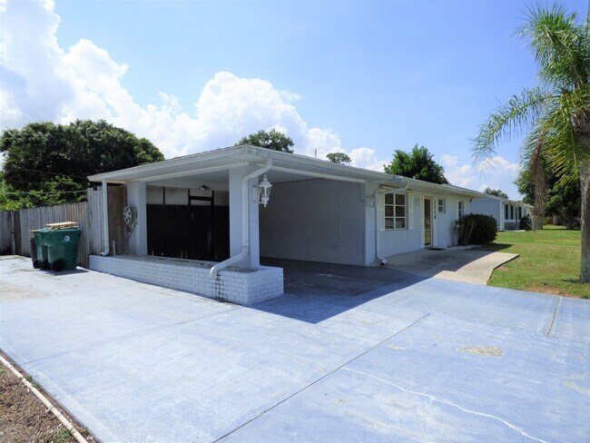 Foto del edificio - 1358 Arrow St