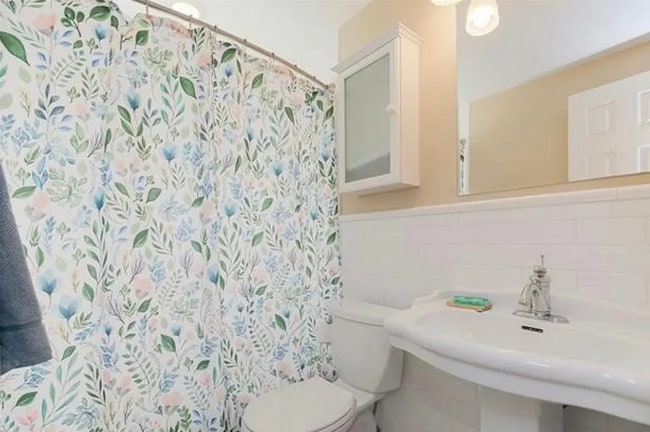 Building Photo - Charming & Updated Prairie Village Home – ...