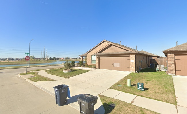 Building Photo - 6360 Porthole Ln