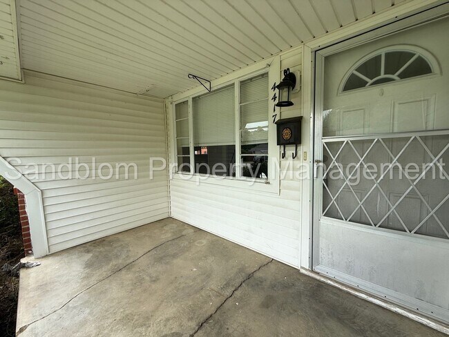 Building Photo - For Lease | Mayo Meadow | $1200 Rent
