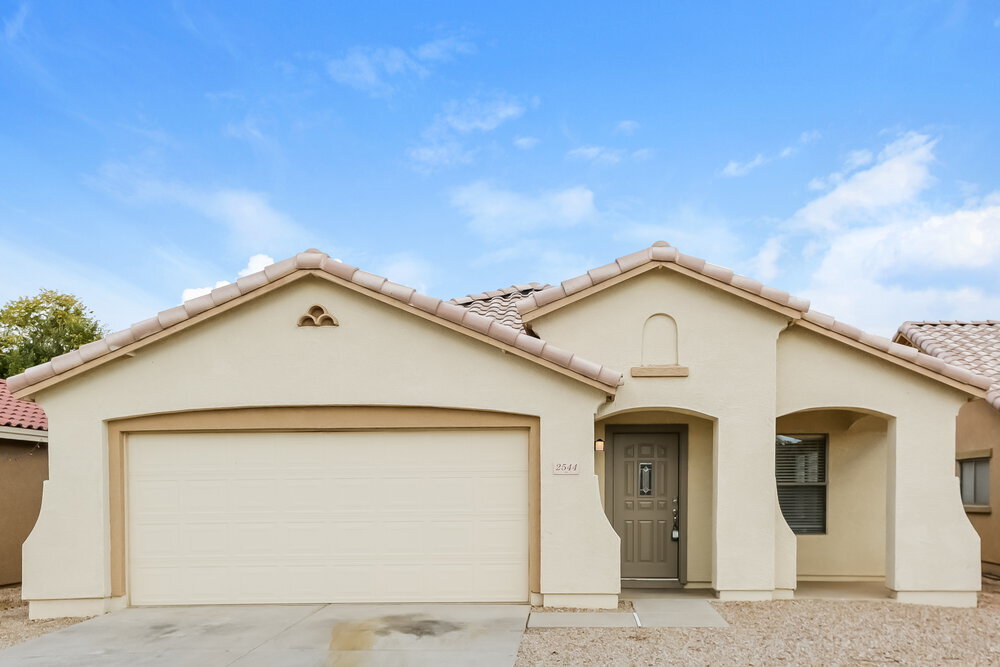 Foto principal - 2544 W Romley Rd