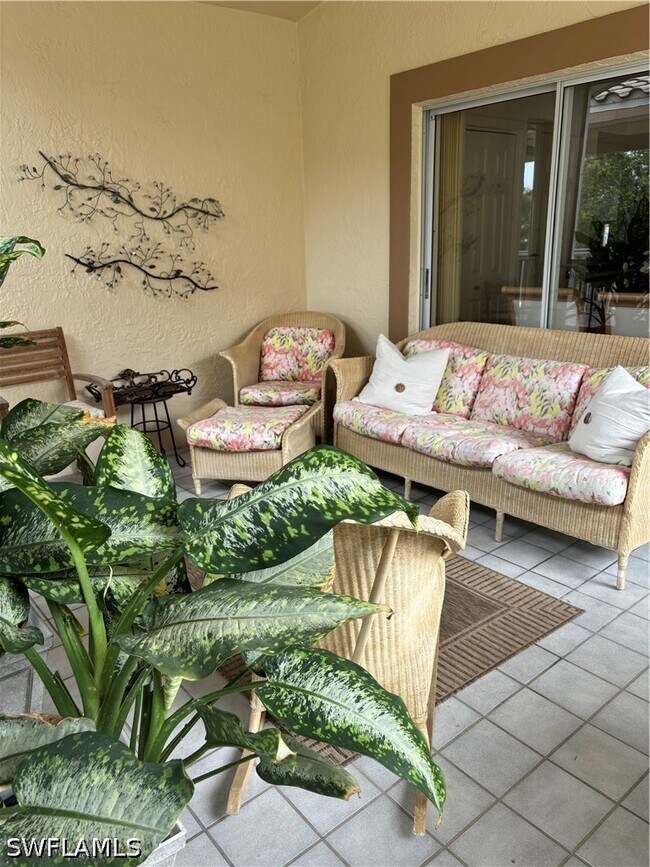 Foto del edificio - 6045 Chardonnay Ln