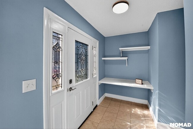 Building Photo - 1304 Seaton Rd