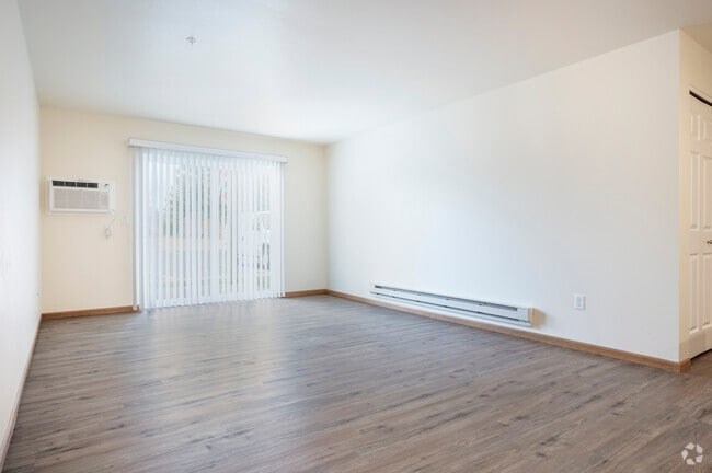 2 habitaciones, 2 baños, 1068 pies cuadrados, sala de estar - Slate