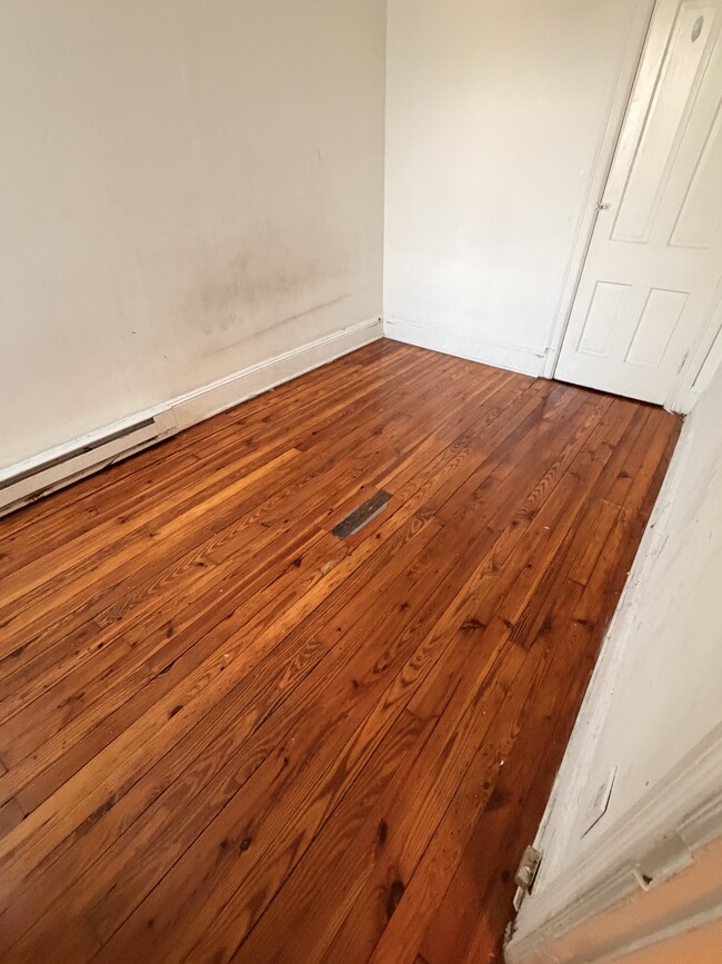 Bedroom 2 - 248 Morris Ave