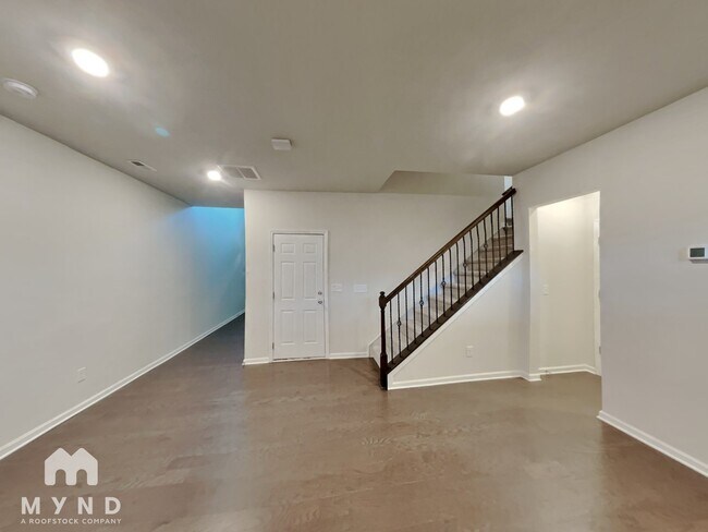 Foto del edificio - 15116 Holly Run Ln