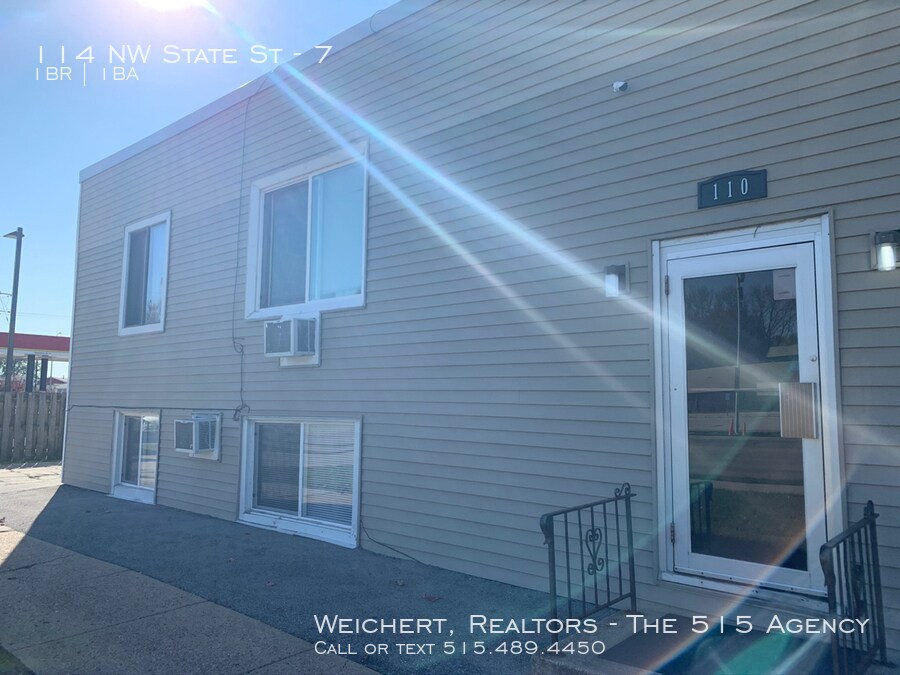 Foto principal - 114 NW State St