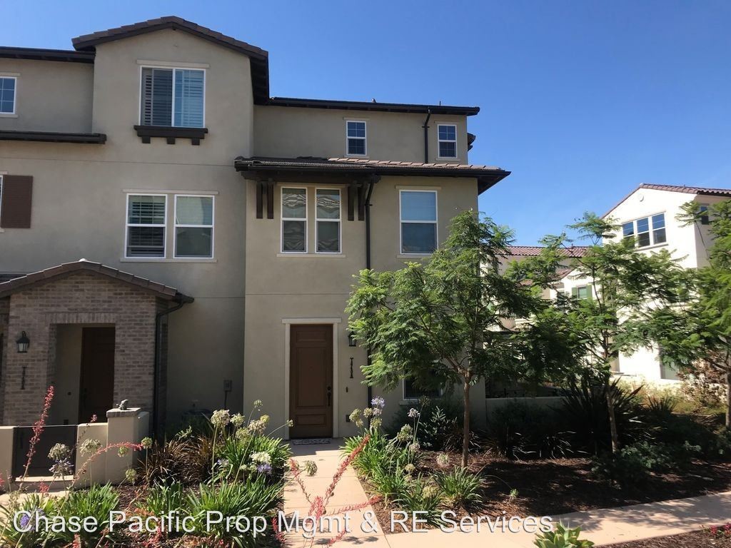 Primary Photo - 3 br, 2.5 bath House - 16391 Veridian Circle