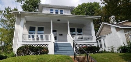 Building Photo - 7433 Lynn Ave