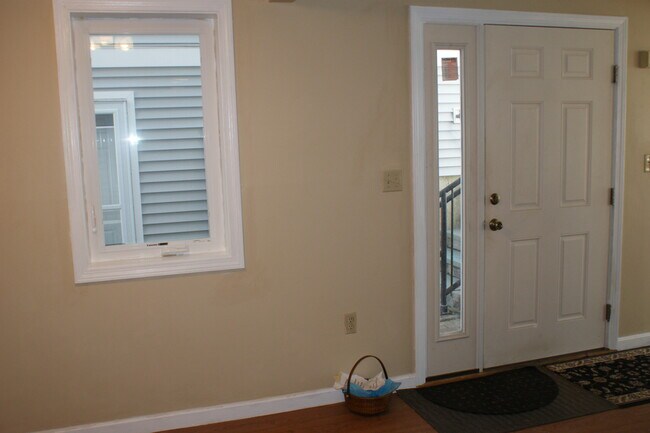 Foto del edificio - 25 Meadow Pond Dr