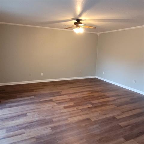 Building Photo - 6536 Meadowview Ln