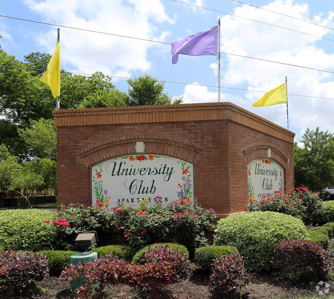 Foto del edificio - University Club Apartments