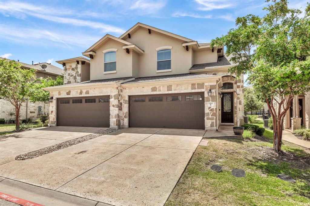 Primary Photo - 7320 Bandera Ranch Trail