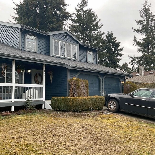 Foto del edificio - 4-Bed, 2 Bath home w/2-car garage in Federal Way, $3,300/mo.