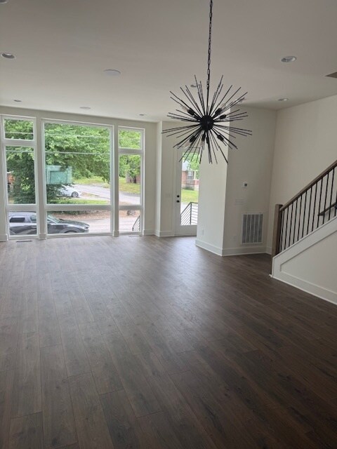 Foto del edificio - 3BR/2.5BA New construction with rooftop te...