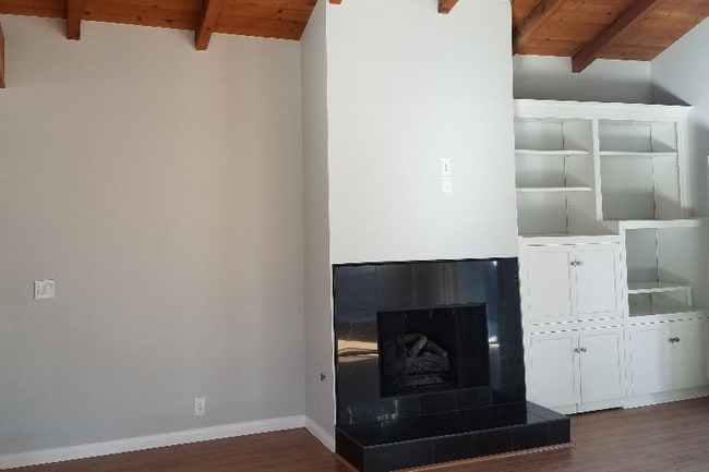 Building Photo - 1745 Herrin St