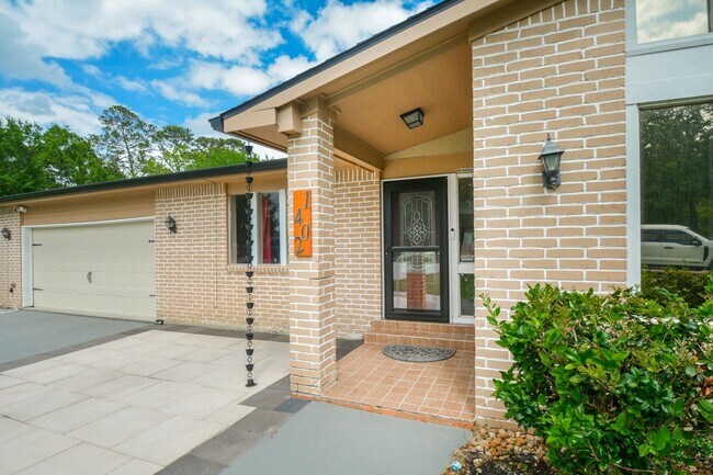 Foto del edificio - 1402 Chestnut Ridge Rd
