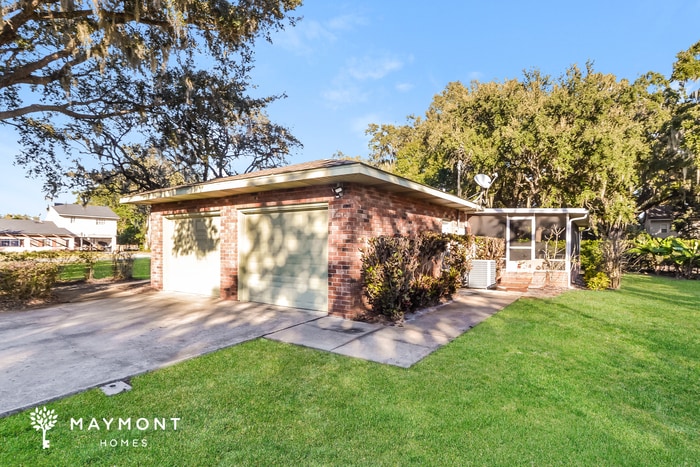 Foto del edificio - 15824 Fairview Point