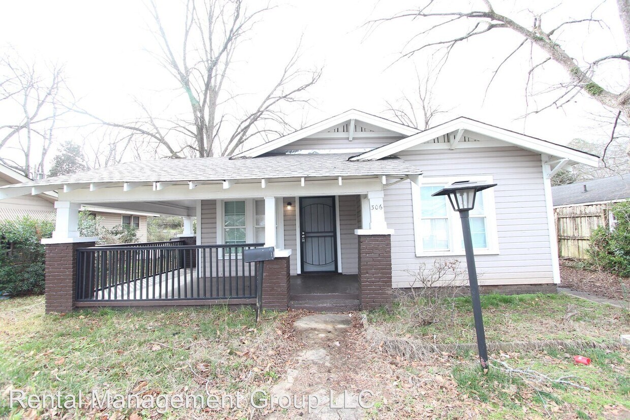 Primary Photo - 3 br, 1 bath House - 306 83rd Street South