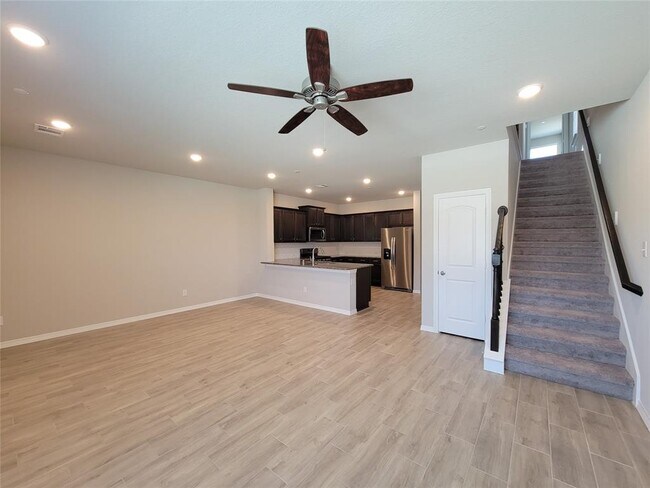 Building Photo - 8012 Scanlan Trl