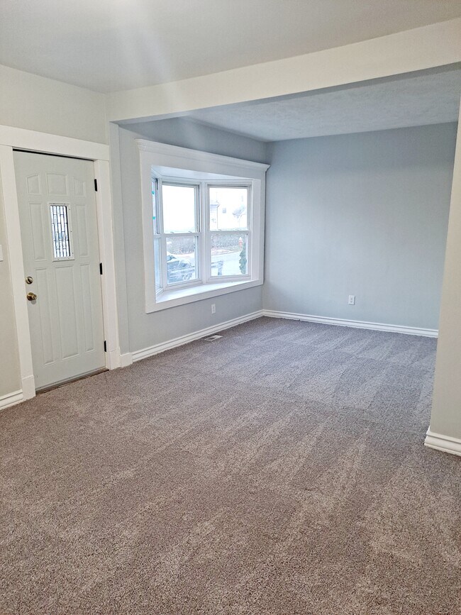 Foto del edificio - 4468 W 28th St