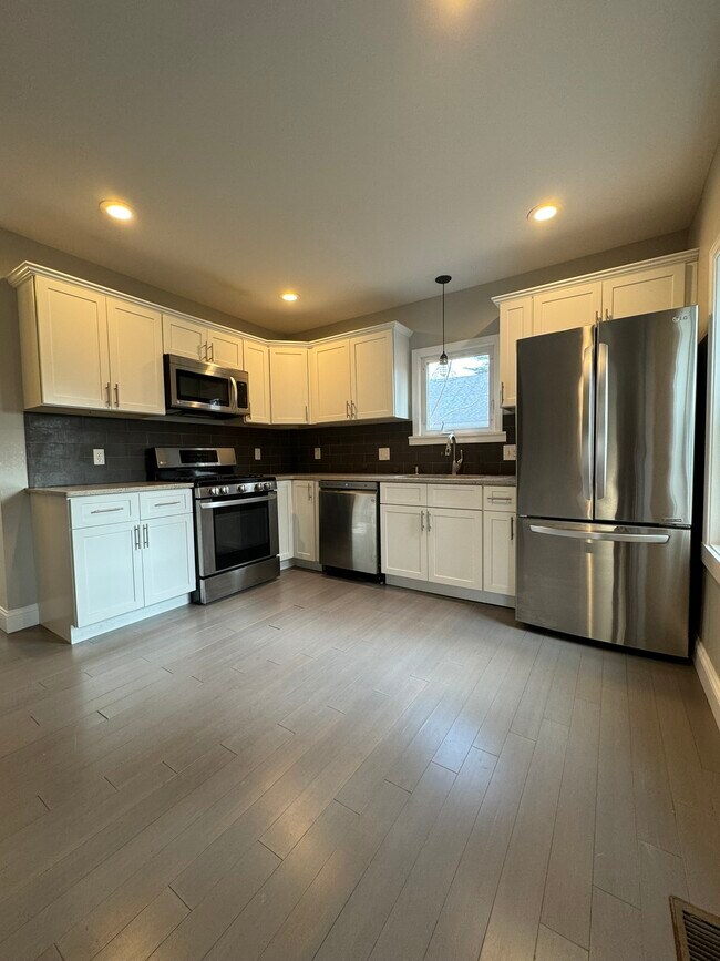 Foto del edificio - 16 Winslow Ave