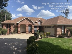 Building Photo - 6303 Sandybrook Dr