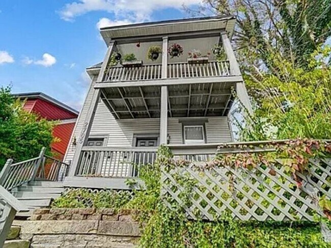 Foto del edificio - 2705 Hackberry St