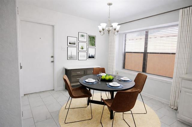 Foto del edificio - 2035 Lansdown Dr