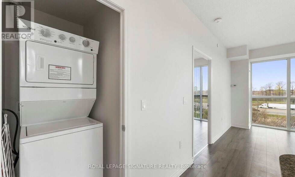 349 Rathburn Rd W Unit PH216, Mississauga, ON L5B 0G9 - Apartment