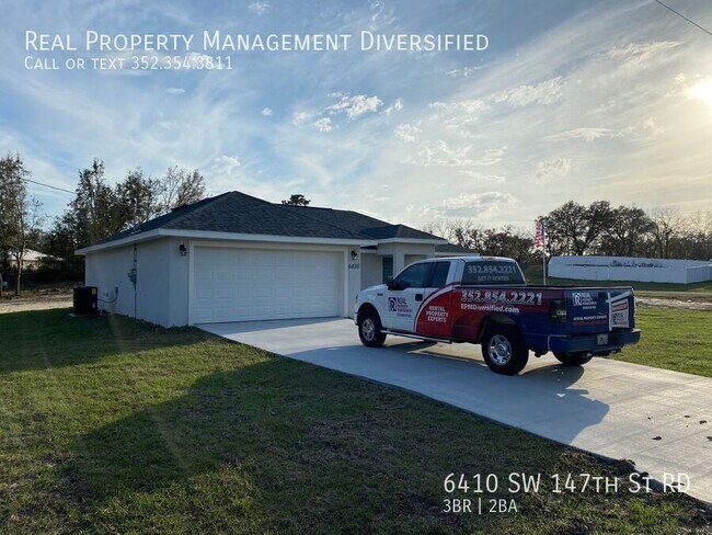 Foto del edificio - 6410 SW 147th St Rd