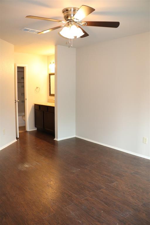 Foto del edificio - 766 Memorial Mews St