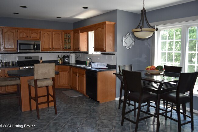 Foto del edificio - 3331 Audubon Ridge Dr