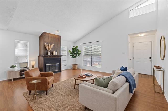 Foto del edificio - 635 Haines Ave